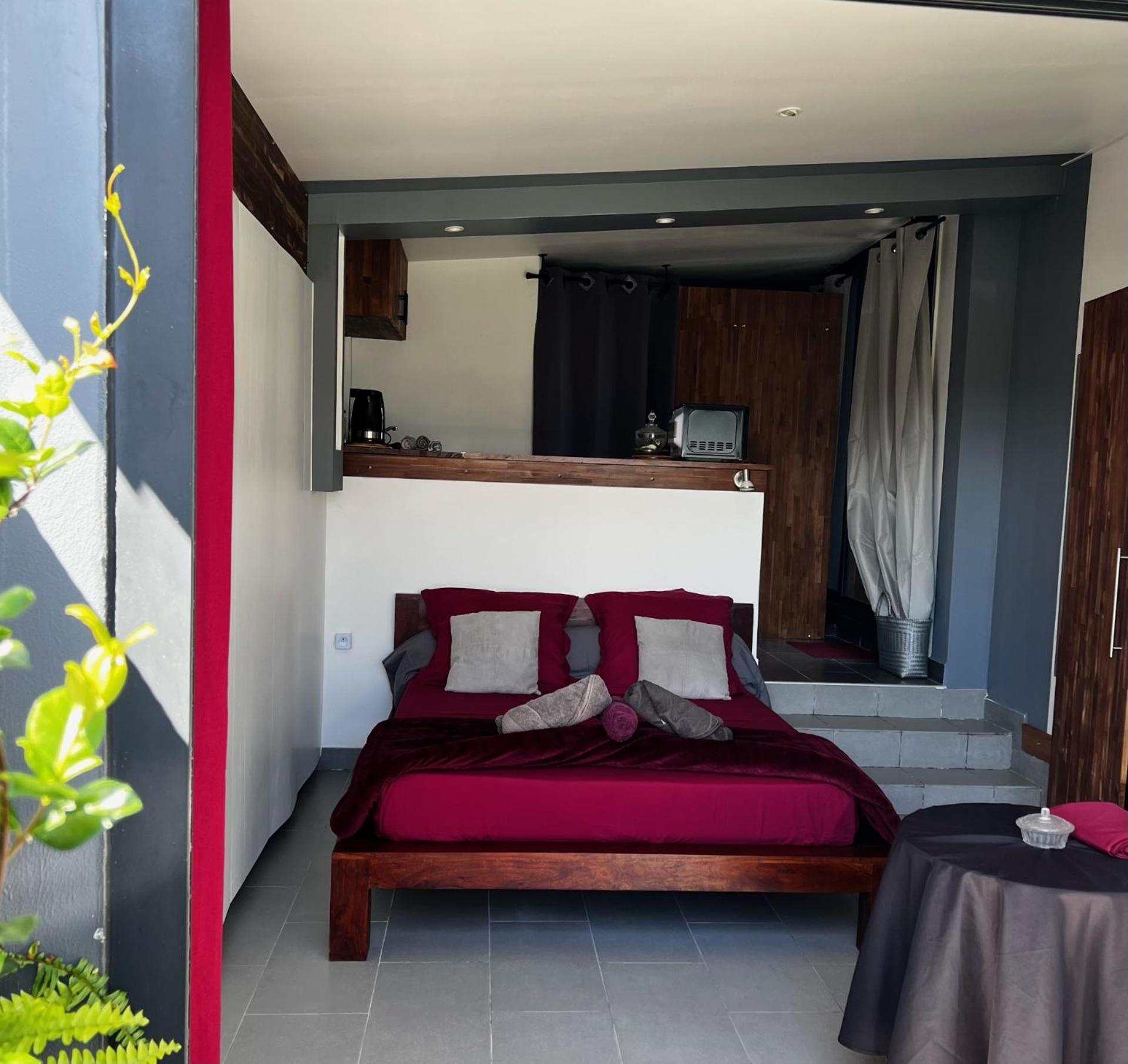 Studio Cosy Kazadalo, Deux Rives - Sainte-Suzanne Exteriér fotografie